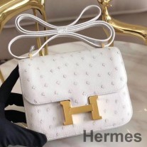 Geanta Hermes Constance 18 lucrata manual din piele de strut alba