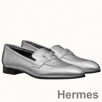 Mocasini Hermes Paris din piele de capra metalizata argintie