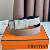 Cureaua reversibilă Hermes Typo 32MM din piele de vițel Epsom gri