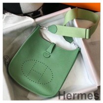 Vert Criquet Clemence Deri Hermes Evelyne III 29 PM Çanta