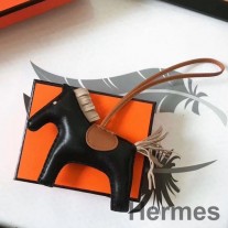 Hermes Rodeo Horse Bag Charm v černé/camarel/šedá kůže