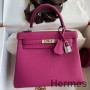 Hermes Kelly Retourne 25 ručně vyráběná taška v růžové fialové kůži Clemence