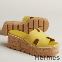 Hermes Eze 30 Cork Platform sandaalit keltaista mokkanahkaa