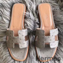 Hermes Oran Sandaalit harmaasta strutsinnahasta
