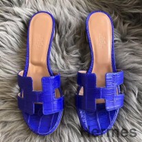 Hermes Oasis Sandalen aus mattblauem Niloticus-Krokodil