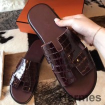 Hermes Izmir Sandalen aus bordeauxrotem, glänzendem Niloticus-Krokodil