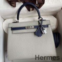Hermes Kelly Sellier 25 Bicolor Tasche aus perlgrauem und blauem Mysore-Ziegenleder
