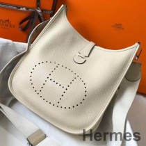 Hermes Evelyne III 29 PM Väska i Craie Clemence Läder