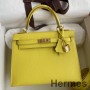 Hermes Kelly Sellier 25 Handgjord väska i lime Epsom kalvskinn