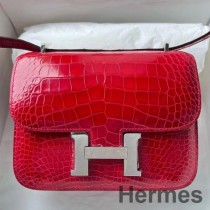 Borsa Hermes Constance 18 realizzata a mano in pelle di alligatore rossa lucida