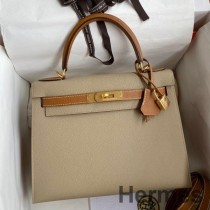 Borsa Hermes Kelly Sellier 28 bicolore in trench e pelle di vitello Epsom dorata