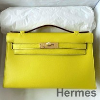 Bolsa Hermes Kelly Pochette feita à mão em couro de bezerro Lime Swift