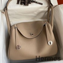 Bolsa Hermes Lindy 30 feita à mão em couro Tourterelle Clemence