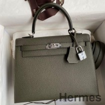 Bolsa Hermes Kelly Sellier 25 feita à mão em couro de bezerro Vert De Gris Epsom
