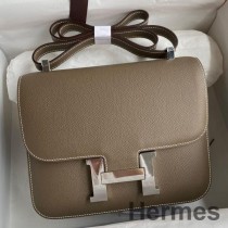Hermes Constance 24 Håndlavet taske i taupe Epsom kalveskind