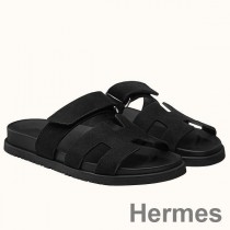 Hermes Chypre-sandaler til mænd i sort ruskind af kalveskind