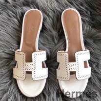 Sandals Oasis Hermes I Leathar Epsom bréifneach Bán