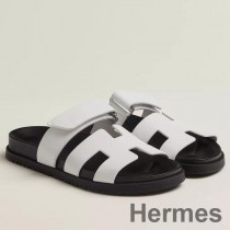 Sandals Chypre na mBan Hermes I gCraiceann Bán Laonna