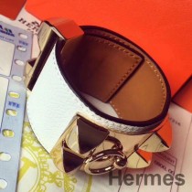 Hermes ホワイト エプソン コリアー ドゥ シアン ブレスレット サイズ S