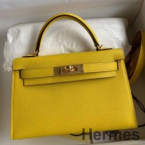 Ručne vyrobená taška Hermes Kelly Mini II Sellier z teľacej kože Jaune de Naples Epsom