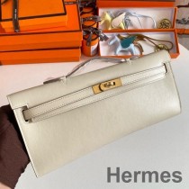 Craie Swift 가죽 소재의 Hermes 켈리 컷 핸드메이드 백