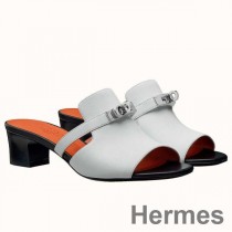 Sandały Hermes Candy 40 mm z białej skóry cielęcej