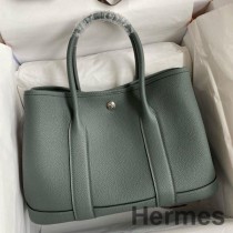 Ręcznie robiona torba Hermes Garden Party 30 ze skóry Vert Amande Clemence