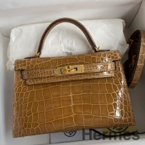 Ręcznie robiona torba Hermes Kelly Mini II Sellier z błyszczącej skóry aligatora Ficelle