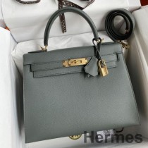 Hermes Kelly Sellier 28 Ręcznie robiona torba ze skóry cielęcej Vert Amande Epsom