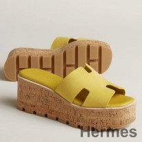 Sandalias con plataforma Hermes Eze 30 Cork en ante amarillo