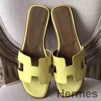 Sandales Hermes Oran En Cuir Soufre Epsom