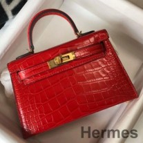 Τσάντα Hermes Kelly Mini II σε κόκκινο ανάγλυφο δέρμα κροκόδειλου