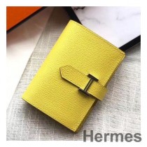 Μίνι πορτοφόλι Hermes Bearn σε κίτρινο δέρμα Epsom
