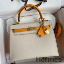 Hermes Kelly Sellier 25 δίχρωμη τσάντα σε Craie και κίτρινο δέρμα μοσχαριού Epsom