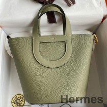 Hermes In The Loop 18 handgemaakte tas in Sauge Clemence Leatherther