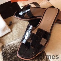Hermes Oran sandalen in bordeaux glanzende Niloticus-krokodil