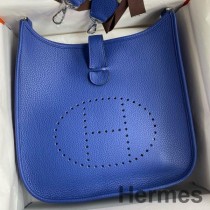 Hermes Evelyne III PM 29 Håndlaget veske i blått elektrisk Clemence-skinn