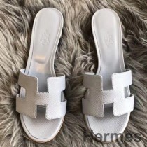 Hermes Oasis-sandaler i perlegrått Epsom-skinn