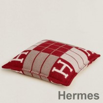 Hermes Red Small Avalon III Putetrekk